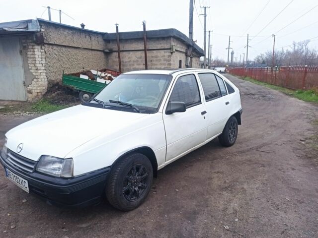Білий Опель Кадет, об'ємом двигуна 1.3 л та пробігом 10 тис. км за 782 $, фото 1 на Automoto.ua