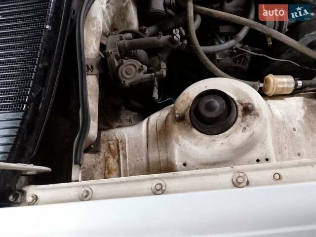 Белый Опель Кадет, объемом двигателя 1.3 л и пробегом 93 тыс. км за 1000 $, фото 4 на Automoto.ua