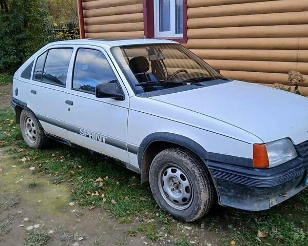 Белый Опель Кадет, объемом двигателя 1.3 л и пробегом 28 тыс. км за 900 $, фото 7 на Automoto.ua