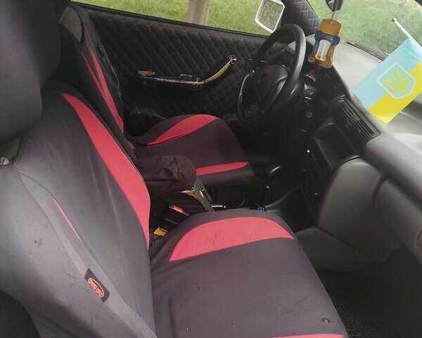 Белый Опель Кадет, объемом двигателя 1.6 л и пробегом 420 тыс. км за 650 $, фото 4 на Automoto.ua