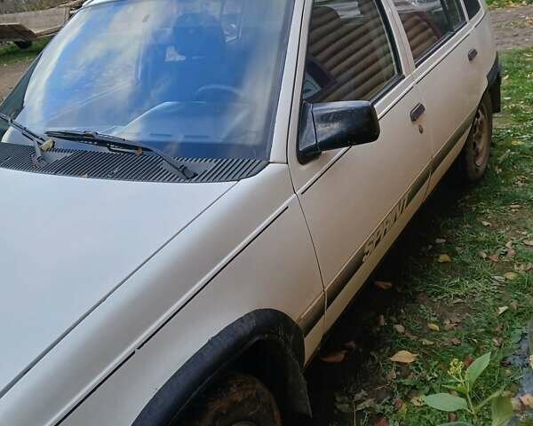 Белый Опель Кадет, объемом двигателя 1.3 л и пробегом 28 тыс. км за 900 $, фото 2 на Automoto.ua