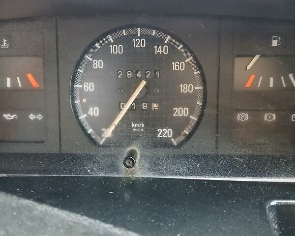 Белый Опель Кадет, объемом двигателя 1.3 л и пробегом 28 тыс. км за 900 $, фото 3 на Automoto.ua