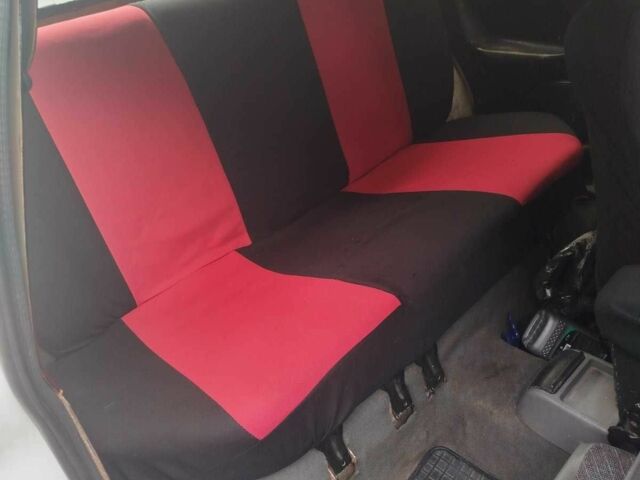 Белый Опель Кадет, объемом двигателя 1.7 л и пробегом 387 тыс. км за 650 $, фото 4 на Automoto.ua