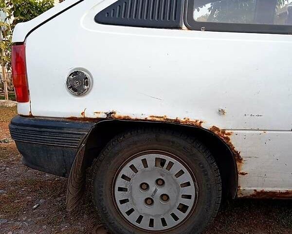 Білий Опель Кадет, об'ємом двигуна 1.3 л та пробігом 52 тис. км за 400 $, фото 6 на Automoto.ua