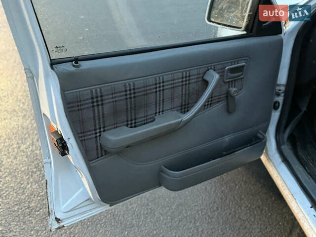 Білий Опель Кадет, об'ємом двигуна 0 л та пробігом 375 тис. км за 599 $, фото 10 на Automoto.ua