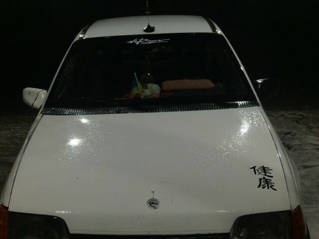 Белый Опель Кадет, объемом двигателя 1 л и пробегом 100 тыс. км за 900 $, фото 2 на Automoto.ua