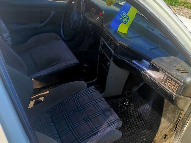 Білий Опель Кадет, об'ємом двигуна 1.3 л та пробігом 0 тис. км за 650 $, фото 2 на Automoto.ua