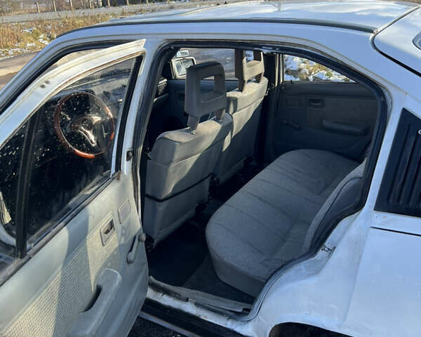 Белый Опель Кадет, объемом двигателя 1.3 л и пробегом 10 тыс. км за 850 $, фото 11 на Automoto.ua