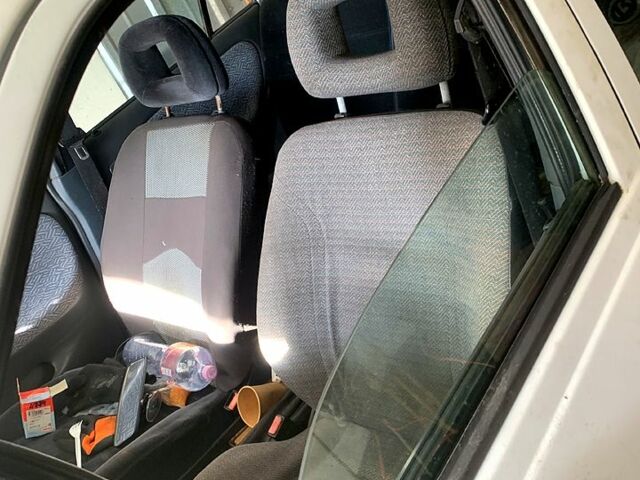 Белый Опель Кадет, объемом двигателя 1.3 л и пробегом 0 тыс. км за 900 $, фото 4 на Automoto.ua