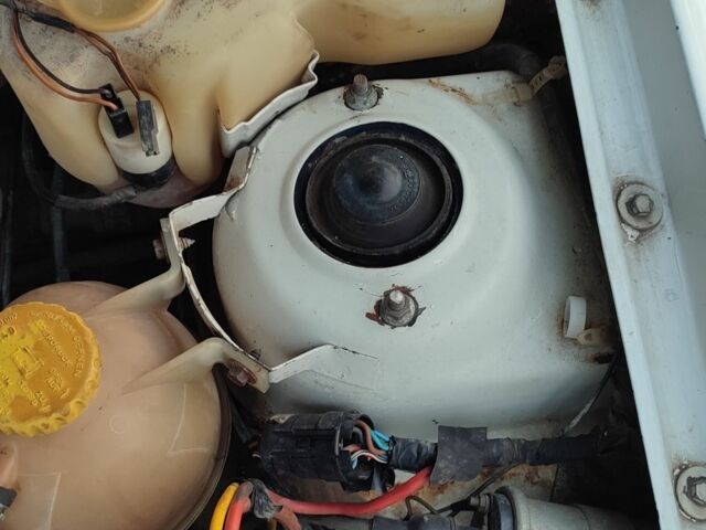 Білий Опель Кадет, об'ємом двигуна 0 л та пробігом 100 тис. км за 710 $, фото 9 на Automoto.ua