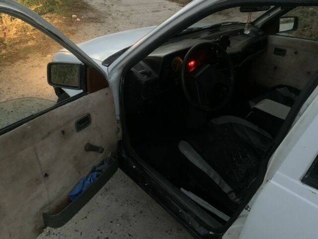 Белый Опель Кадет, объемом двигателя 1.3 л и пробегом 200 тыс. км за 523 $, фото 14 на Automoto.ua