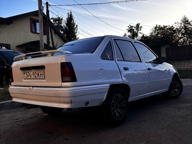 Белый Опель Кадет, объемом двигателя 1.6 л и пробегом 0 тыс. км за 520 $, фото 2 на Automoto.ua