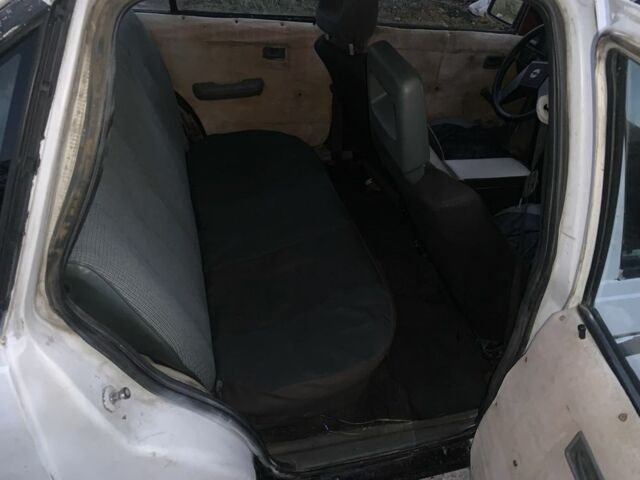 Белый Опель Кадет, объемом двигателя 1.3 л и пробегом 200 тыс. км за 523 $, фото 11 на Automoto.ua