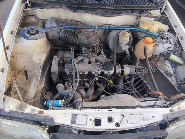 Білий Опель Кадет, об'ємом двигуна 1 л та пробігом 300 тис. км за 1300 $, фото 3 на Automoto.ua