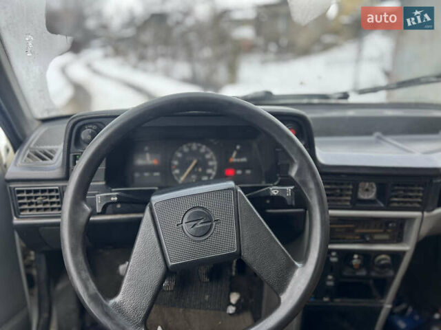 Белый Опель Кадет, объемом двигателя 1.6 л и пробегом 180 тыс. км за 650 $, фото 5 на Automoto.ua