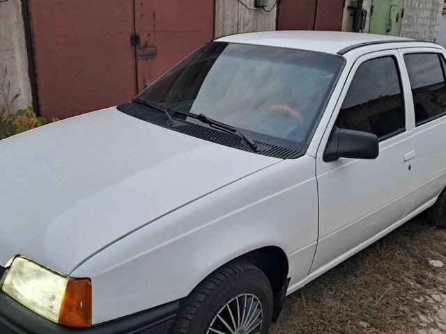 Белый Опель Кадет, объемом двигателя 0 л и пробегом 123 тыс. км за 1150 $, фото 10 на Automoto.ua