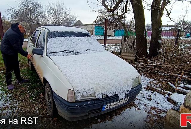 Білий Опель Кадет, об'ємом двигуна 1.6 л та пробігом 1 тис. км за 950 $, фото 3 на Automoto.ua