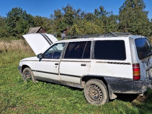 Білий Опель Кадет, об'ємом двигуна 0 л та пробігом 200 тис. км за 505 $, фото 3 на Automoto.ua