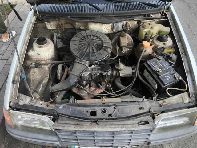 Білий Опель Кадет, об'ємом двигуна 1.3 л та пробігом 300 тис. км за 450 $, фото 9 на Automoto.ua