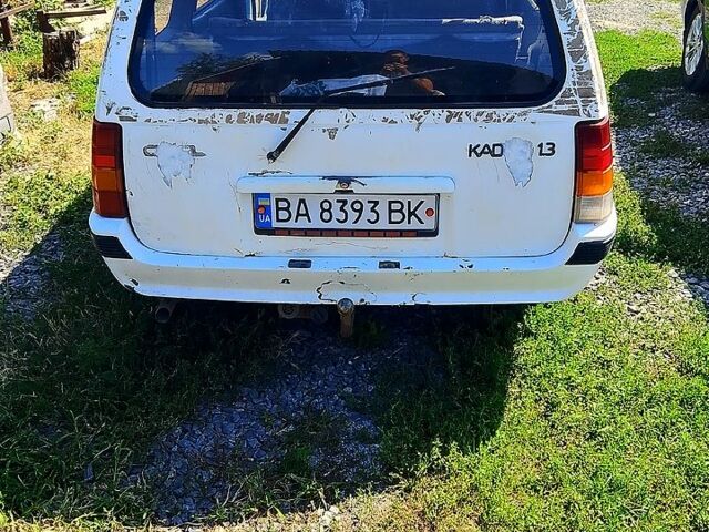 Білий Опель Кадет, об'ємом двигуна 1.3 л та пробігом 0 тис. км за 700 $, фото 3 на Automoto.ua