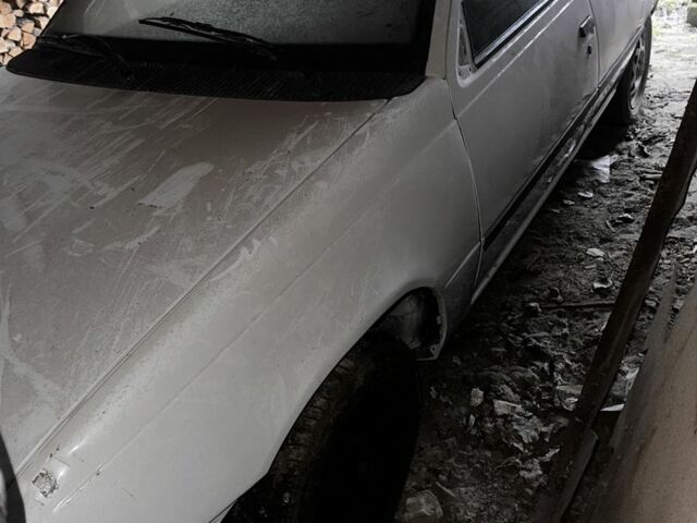 Білий Опель Кадет, об'ємом двигуна 1.6 л та пробігом 7 тис. км за 600 $, фото 3 на Automoto.ua