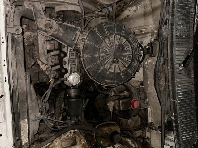 Білий Опель Кадет, об'ємом двигуна 1.6 л та пробігом 7 тис. км за 600 $, фото 5 на Automoto.ua