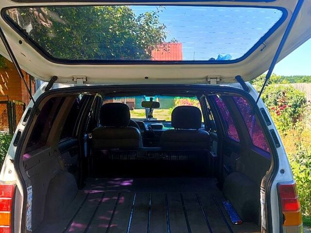 Белый Опель Кадет, объемом двигателя 1.6 л и пробегом 0 тыс. км за 1600 $, фото 7 на Automoto.ua