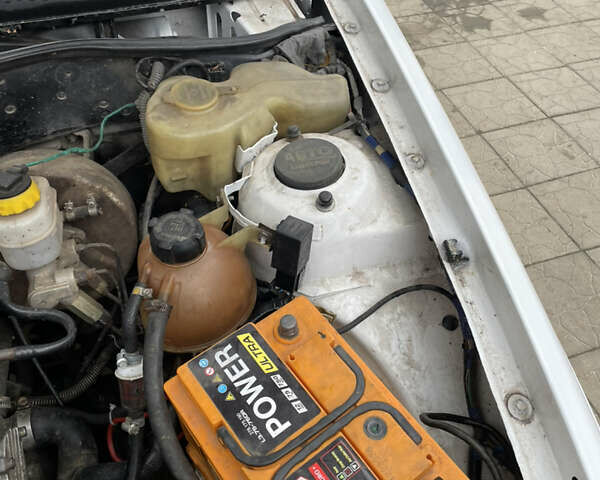 Білий Опель Кадет, об'ємом двигуна 1.6 л та пробігом 300 тис. км за 2100 $, фото 10 на Automoto.ua