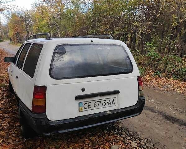 Белый Опель Кадет, объемом двигателя 1.8 л и пробегом 1 тыс. км за 714 $, фото 1 на Automoto.ua