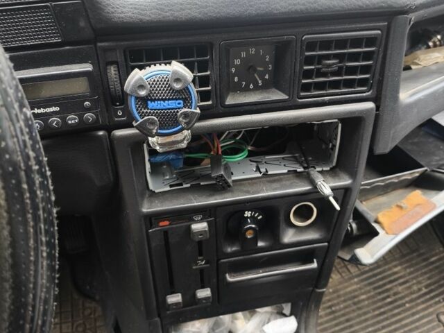 Белый Опель Кадет, объемом двигателя 1.4 л и пробегом 160 тыс. км за 1100 $, фото 3 на Automoto.ua