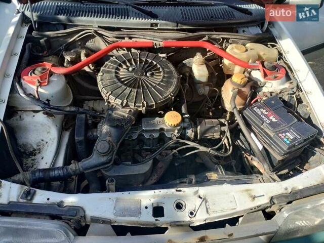 Белый Опель Кадет, объемом двигателя 1.6 л и пробегом 180 тыс. км за 1700 $, фото 13 на Automoto.ua