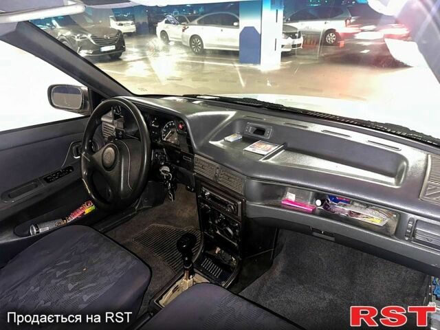 Белый Опель Кадет, объемом двигателя 1.6 л и пробегом 200 тыс. км за 2200 $, фото 6 на Automoto.ua