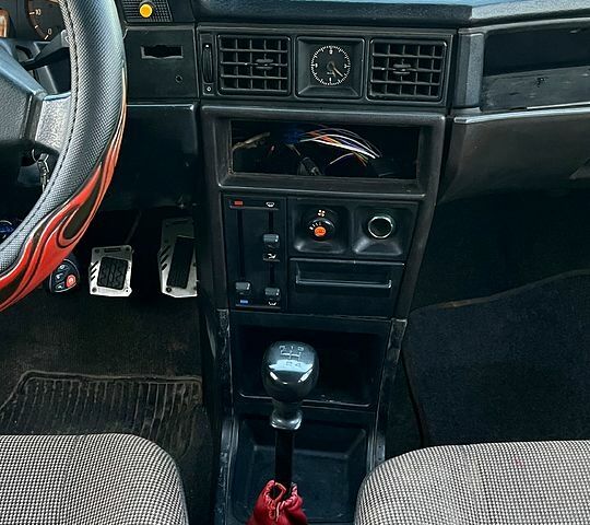 Бежевий Опель Кадет, об'ємом двигуна 12 л та пробігом 220 тис. км за 1200 $, фото 12 на Automoto.ua
