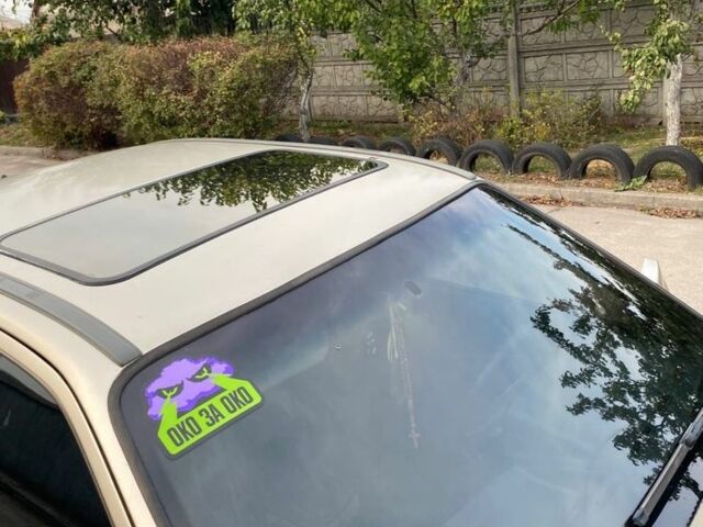 Бежевый Опель Кадет, объемом двигателя 2 л и пробегом 235 тыс. км за 800 $, фото 7 на Automoto.ua