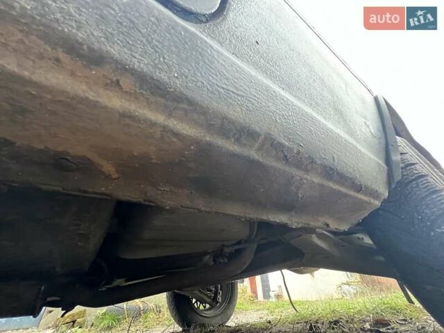 Чорний Опель Кадет, об'ємом двигуна 0 л та пробігом 300 тис. км за 875 $, фото 6 на Automoto.ua