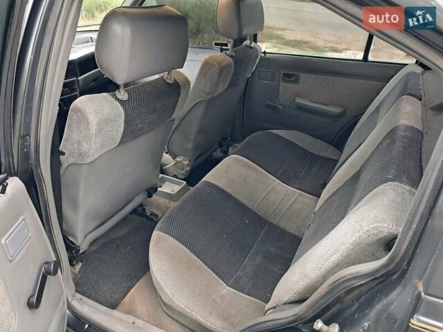 Черный Опель Кадет, объемом двигателя 1.8 л и пробегом 100 тыс. км за 1200 $, фото 11 на Automoto.ua