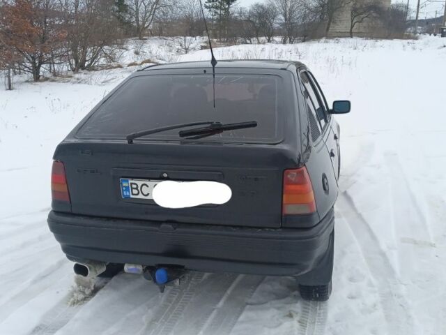 Черный Опель Кадет, объемом двигателя 0 л и пробегом 350 тыс. км за 1700 $, фото 1 на Automoto.ua