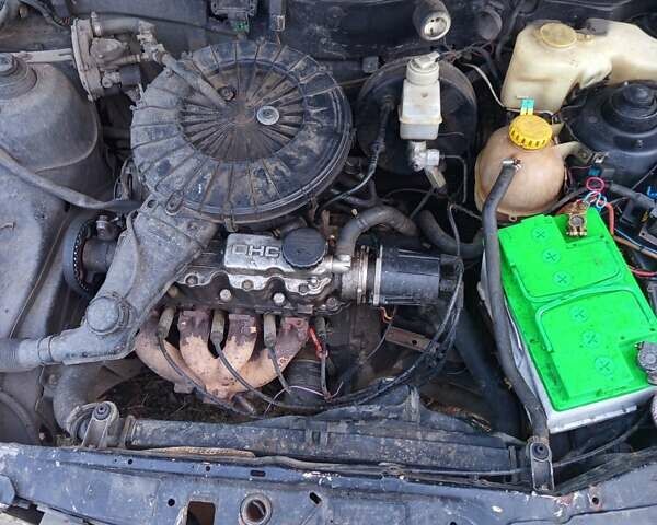 Чорний Опель Кадет, об'ємом двигуна 1.6 л та пробігом 270 тис. км за 596 $, фото 4 на Automoto.ua