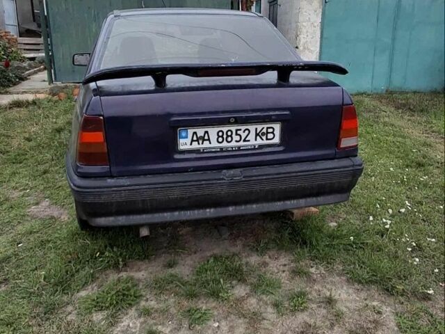 Фиолетовый Опель Кадет, объемом двигателя 0 л и пробегом 190 тыс. км за 500 $, фото 1 на Automoto.ua