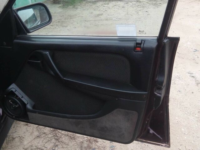 Фиолетовый Опель Кадет, объемом двигателя 2 л и пробегом 160 тыс. км за 1150 $, фото 4 на Automoto.ua