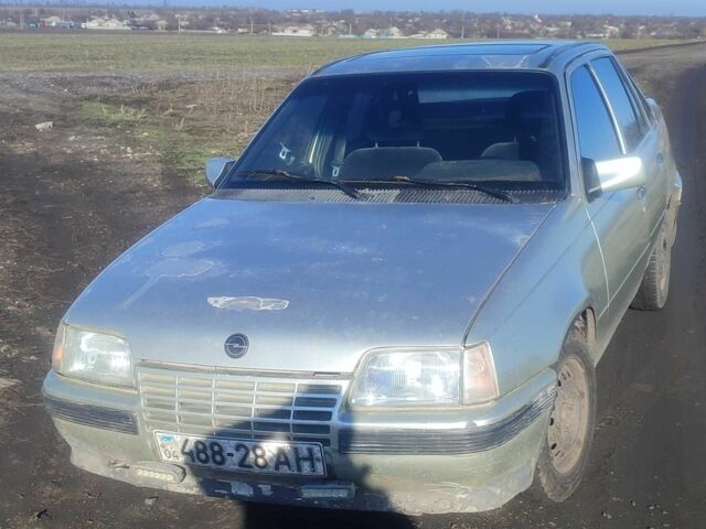 Коричневый Опель Кадет, объемом двигателя 1.6 л и пробегом 96 тыс. км за 840 $, фото 2 на Automoto.ua