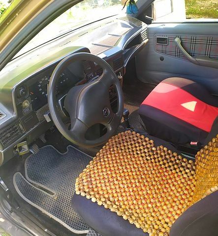 Коричневый Опель Кадет, объемом двигателя 1.3 л и пробегом 280 тыс. км за 900 $, фото 7 на Automoto.ua