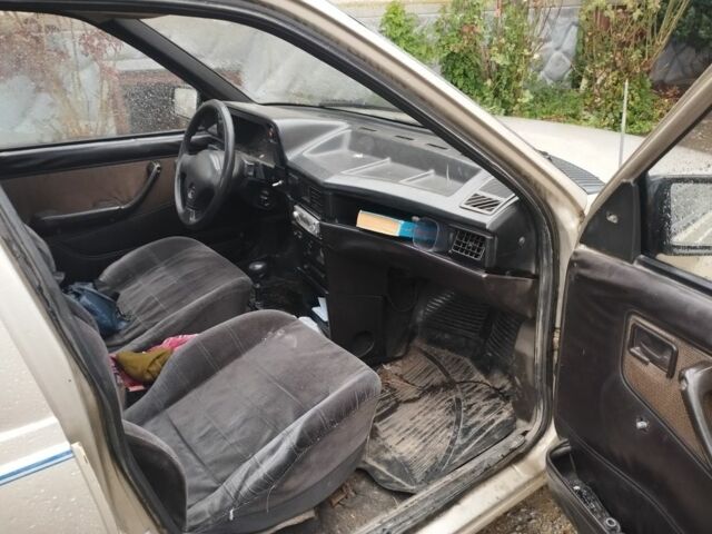 Коричневый Опель Кадет, объемом двигателя 0 л и пробегом 123 тыс. км за 855 $, фото 6 на Automoto.ua