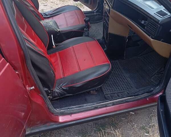 Красный Опель Кадет, объемом двигателя 1.6 л и пробегом 100 тыс. км за 1100 $, фото 8 на Automoto.ua