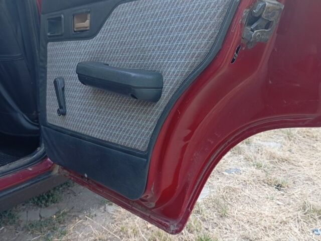 Красный Опель Кадет, объемом двигателя 1.6 л и пробегом 79 тыс. км за 1100 $, фото 9 на Automoto.ua