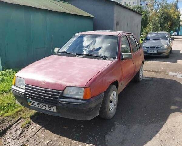 Красный Опель Кадет, объемом двигателя 1.3 л и пробегом 300 тыс. км за 400 $, фото 9 на Automoto.ua