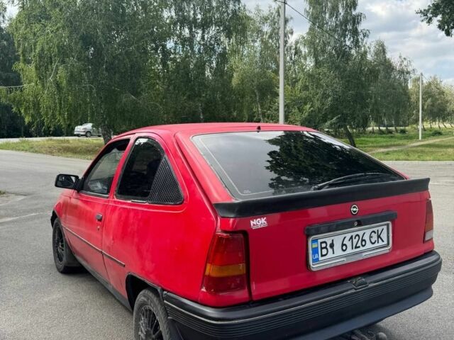 Красный Опель Кадет, объемом двигателя 1.2 л и пробегом 280 тыс. км за 357 $, фото 2 на Automoto.ua