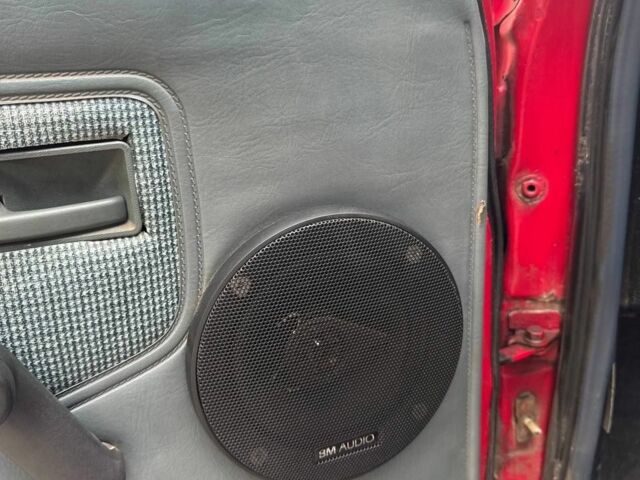 Красный Опель Кадет, объемом двигателя 1.2 л и пробегом 280 тыс. км за 357 $, фото 6 на Automoto.ua