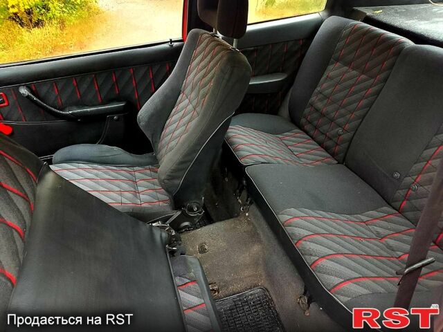 Червоний Опель Кадет, об'ємом двигуна 1.3 л та пробігом 325 тис. км за 1000 $, фото 5 на Automoto.ua