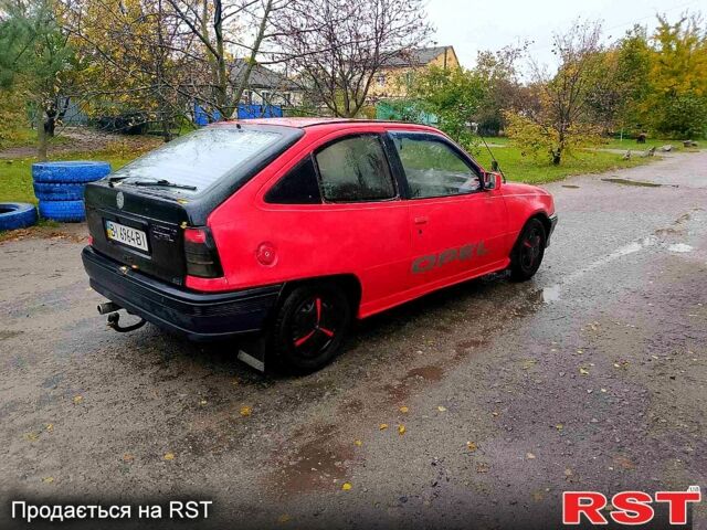 Червоний Опель Кадет, об'ємом двигуна 1.3 л та пробігом 325 тис. км за 1000 $, фото 2 на Automoto.ua